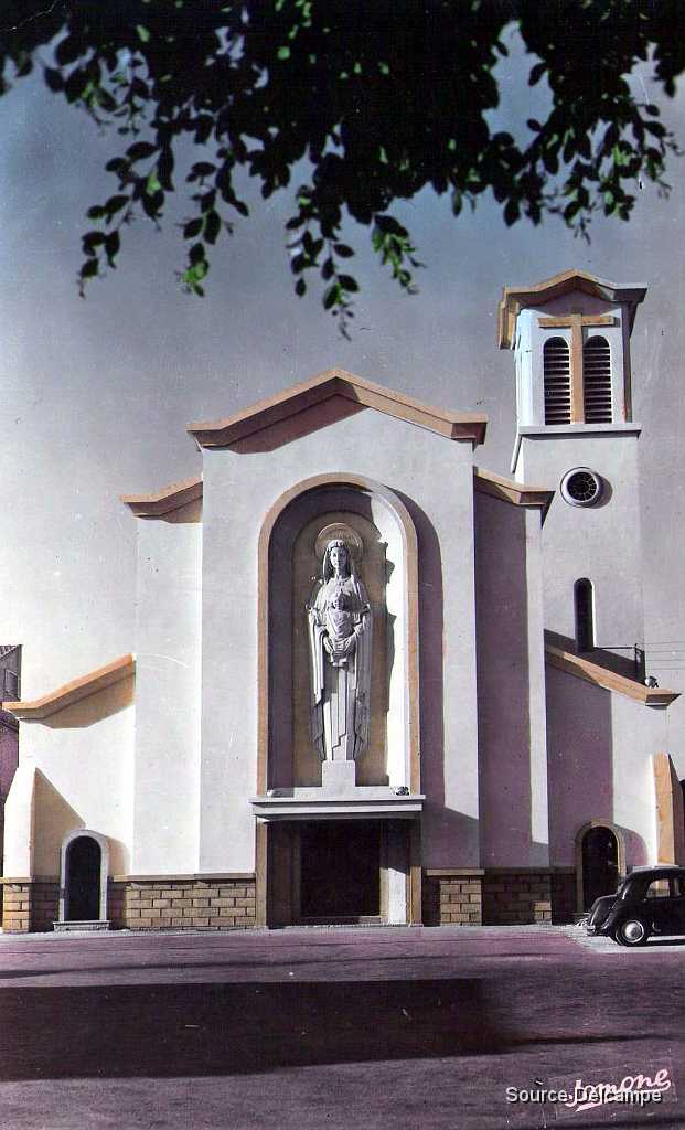 Algerie Hussein Dey Eglise.jpg